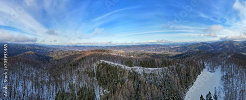 Bieszczady zimą panorama 