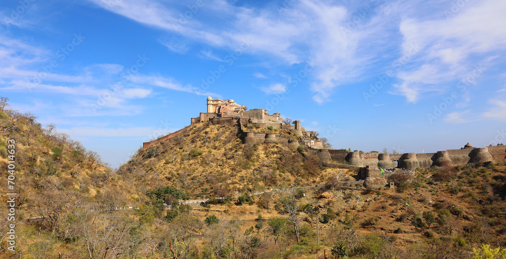 Kumbhal fort or the Great Wall of India, is a Mewar fortress on the westerly range of Aravalli Hills, 48 km from Rajsamand city.  Kukmbhalgarh Rajasthan India