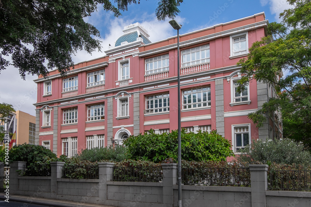 Sede de la Dirección General de Salud Pública en la ciudad de Santa Cruz de Tenerife, Canarias