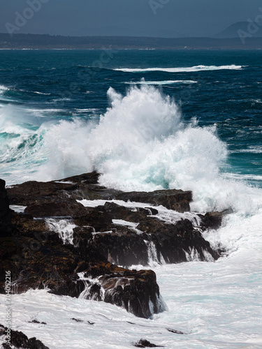 Breaking on rocks