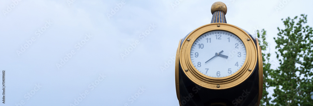 Clock Clock