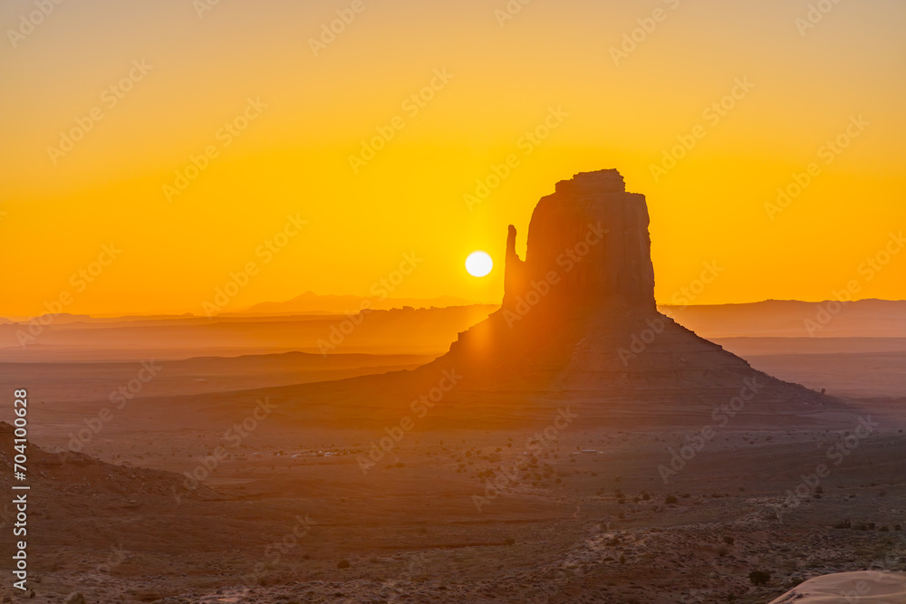Monument Valley Sunrise, East /Right Mitten