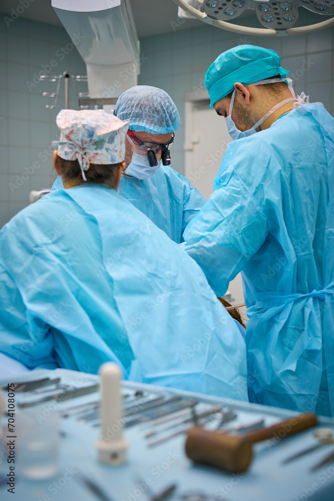 Plastic surgeons work in the operating room Plastic surgeons work in the operating room