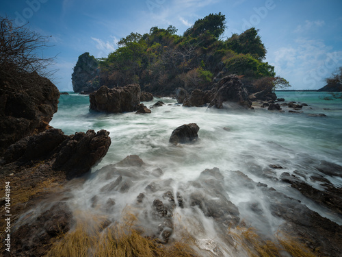 seascape with rocks © Niyada