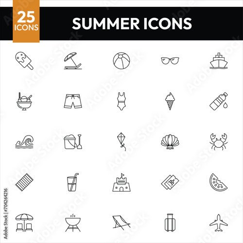 Summer clothes and accessories line icons set. linear style summer icons, outline signs pack. Shoes and clothing vector graphics. set includes icons as dress, hat, swimsuit, sundress, sunglasses