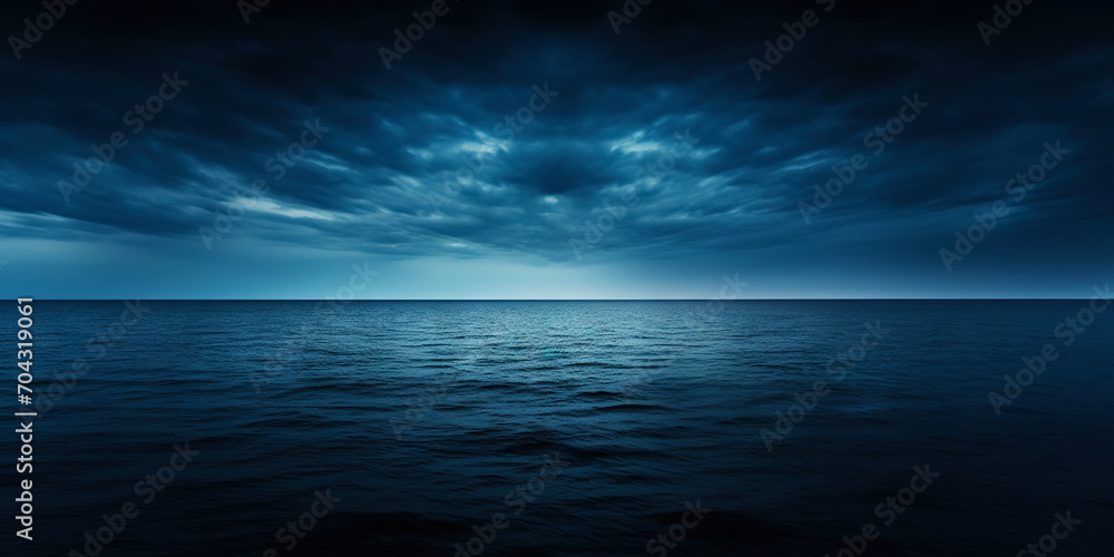 Obraz premium Dark sea surface with a dramatic cloudy sky above. Approaching storm. Generative AI