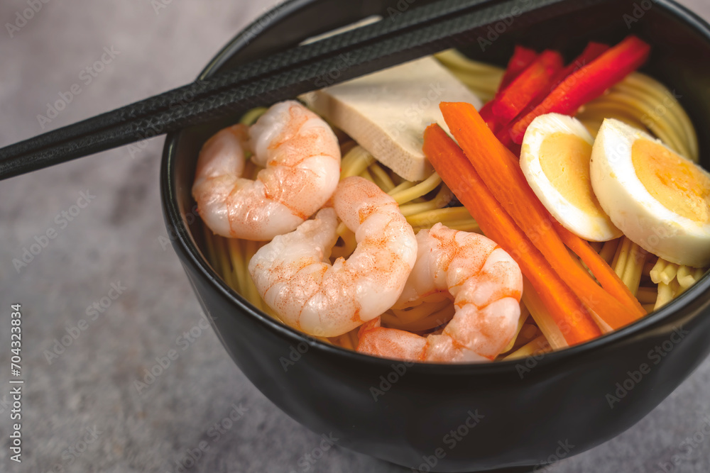 Fry noodles with vegetables and shrimps Fry noodles with vegetables and shrimps