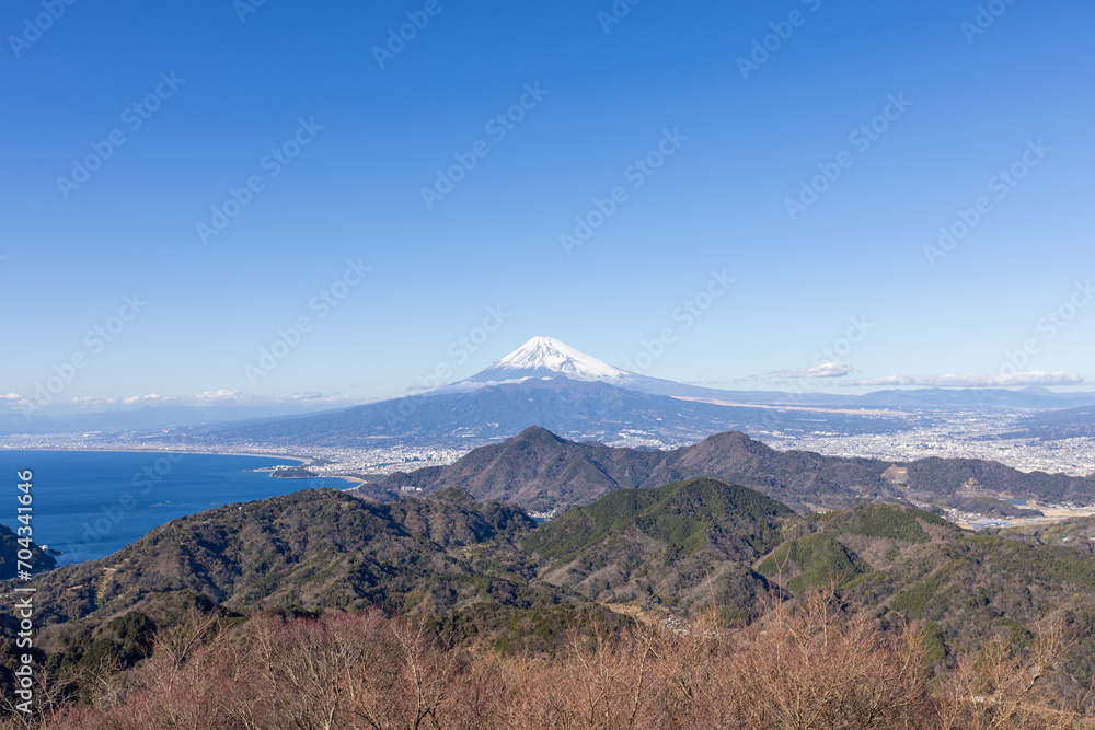 Obraz premium 葛城山山頂からの富士山と駿河湾