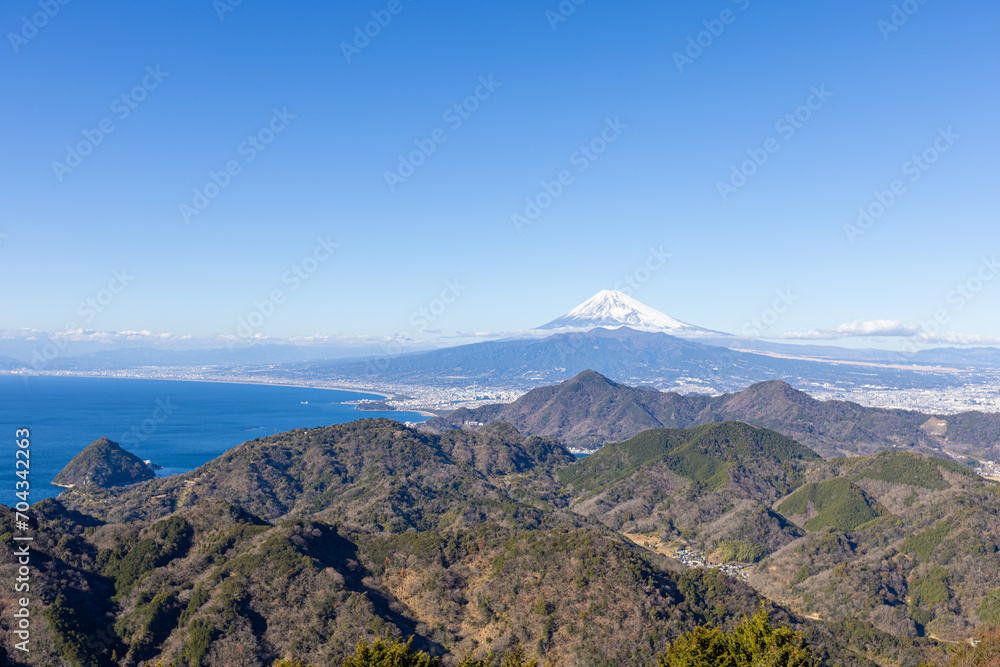 葛城山山頂からの富士山と駿河湾