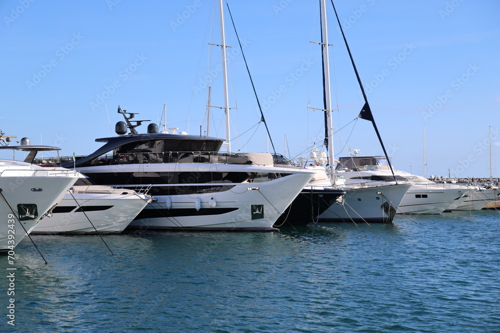Fototapeta premium yachts in the marina