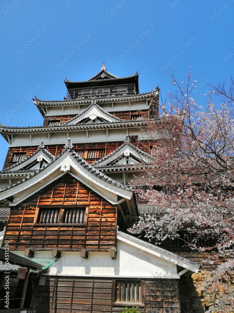 Hiroshima Castle through the trees