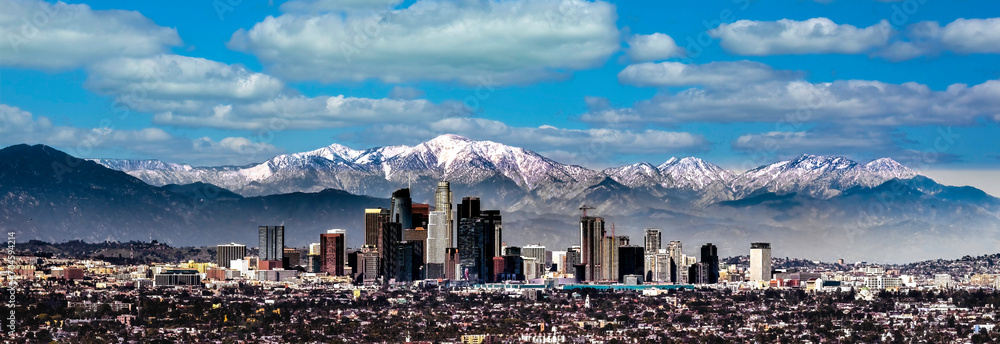 Los Angeles with Snow-capped mountains - obrazy, fototapety, plakaty 