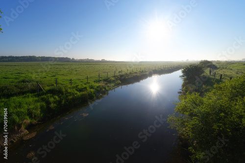 Fototapeta Naklejka Na Ścianę i Meble -  The Maye river in the Bay of the Somme. Hauts-de-France region