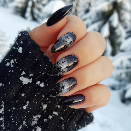 Black white manicure idea. Perfect long nails.