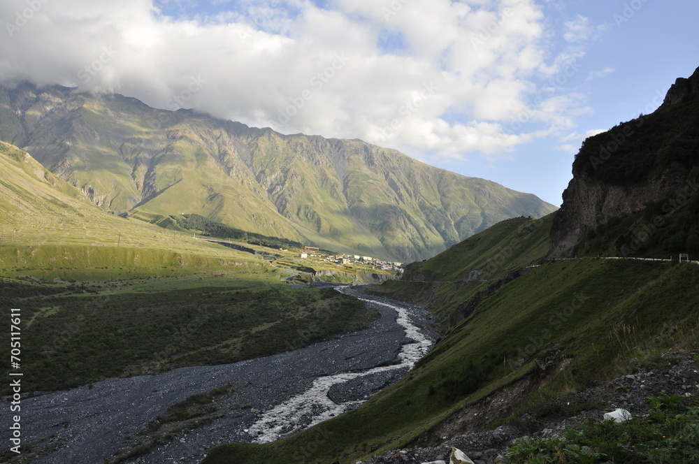 Górski krajobraz, Kaukaz, Gruzja