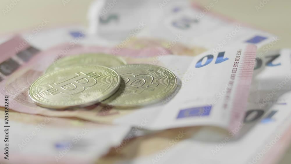 Bitcoin, BTC, euro, argent liquide, crypto monnaie, ETF, argent, trading, actif numérique, finance, devise, banque, affaires, échange, gain, perte, chart, graphique, pièce, richesse, billet, ordinate Bitcoin, BTC, euro, argent liquide, crypto monnaie, ETF, argent, trading, actif numérique, finance, devise, banque, affaires, échange, gain, perte, chart, graphique, pièce, richesse, billet, ordinate