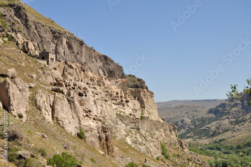 Kamienne miasto w skale, jaskinie, starożytny zabytek w Gruzji