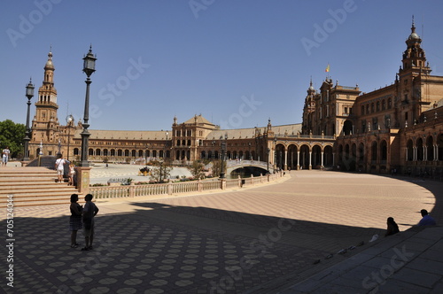 Plac w Sevilli, pałac, zabytek