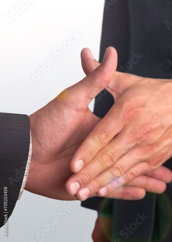 Business people shaking hands after meeting © BillionPhotos.com