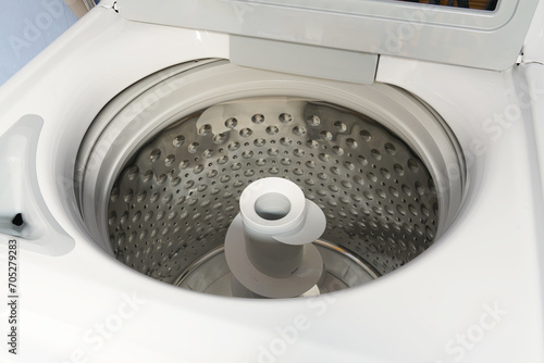 Fotografie close up on top load washing machine