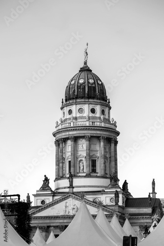 Exterior view of the Franso...