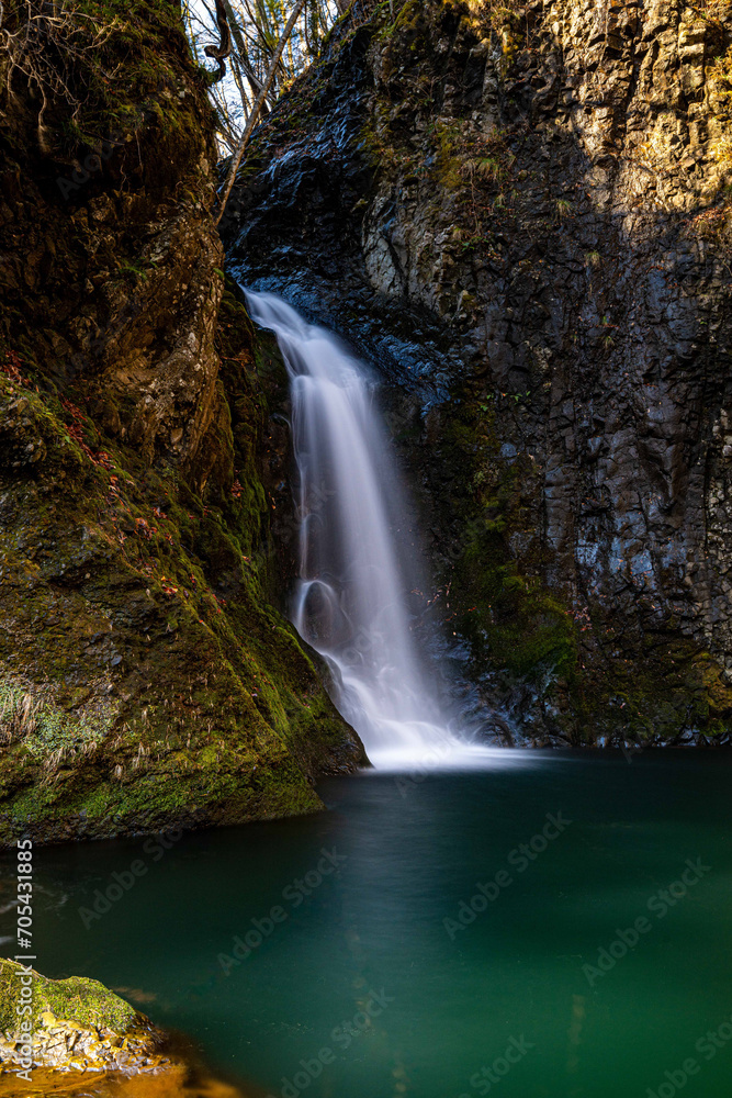 Obraz premium 泉ヶ岳光明の滝