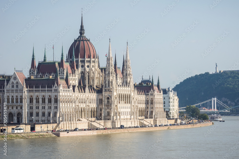 Fototapeta premium Parliament building in Budapest, Hungary