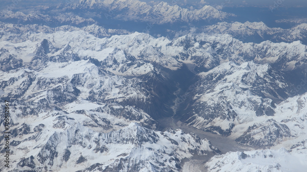 Fototapeta premium snow covered mountains
