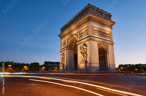View on the Arch de Triumph at sunset, Paris