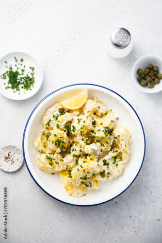 Potato salad with lemon dressing