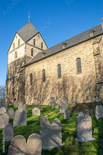 Kirche St. Peter zu Syburg auf der Hohensyburg in Dortmund, Nordrhein-Westfalen, Deutschland