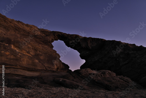 夜の馬の背洞門 Horseback Cave Gate at night