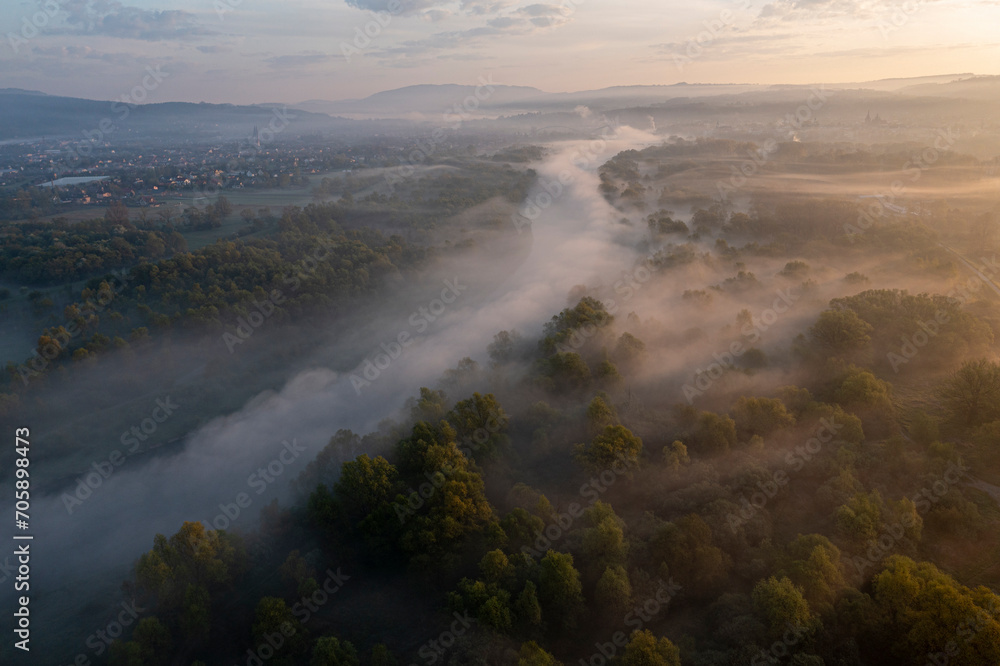 Obraz premium Dolina Dunajca, Nowy Sącz