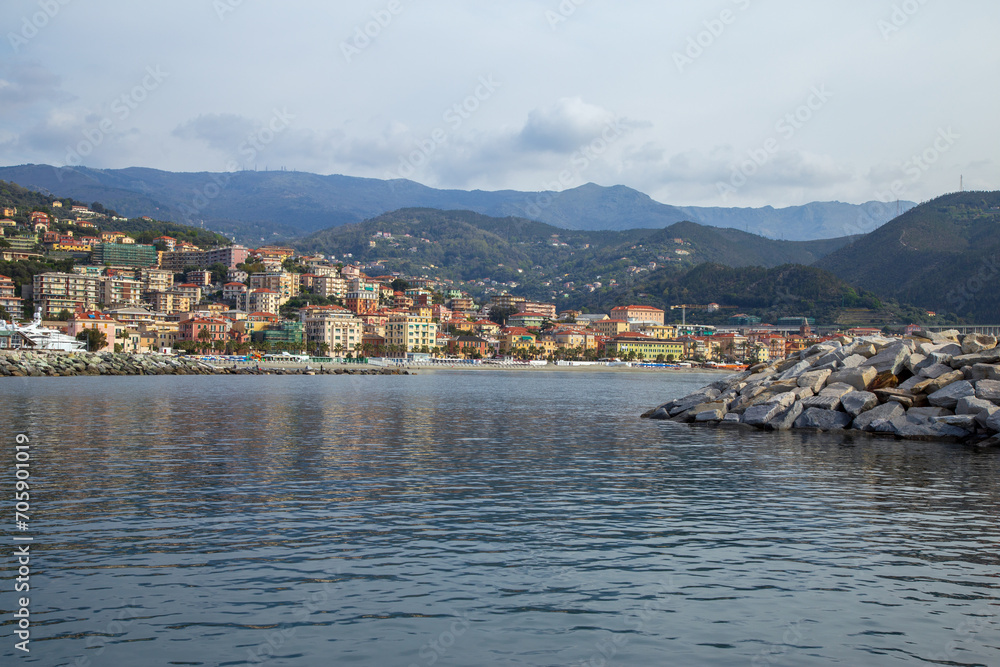 Panorama sulla cittadina di Varazze in Provincia di Savona in Liguria, Italia