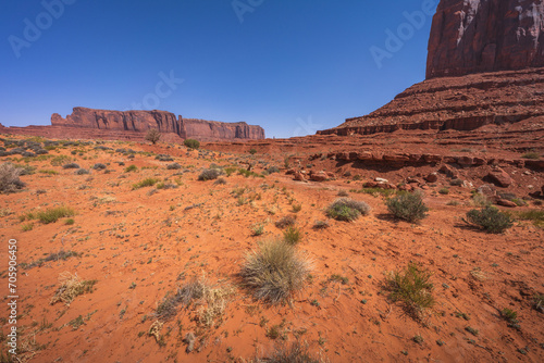 hiking the wildcat trail in monument valley  arizona  usa