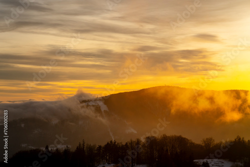 Fototapeta Naklejka Na Ścianę i Meble -  Sunset over Czantoria mountain