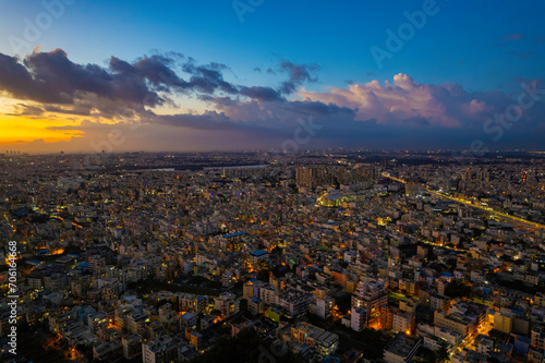 Fototapeta Naklejka Na Ścianę i Meble -  sunset over the cityscape - Bangalore, India