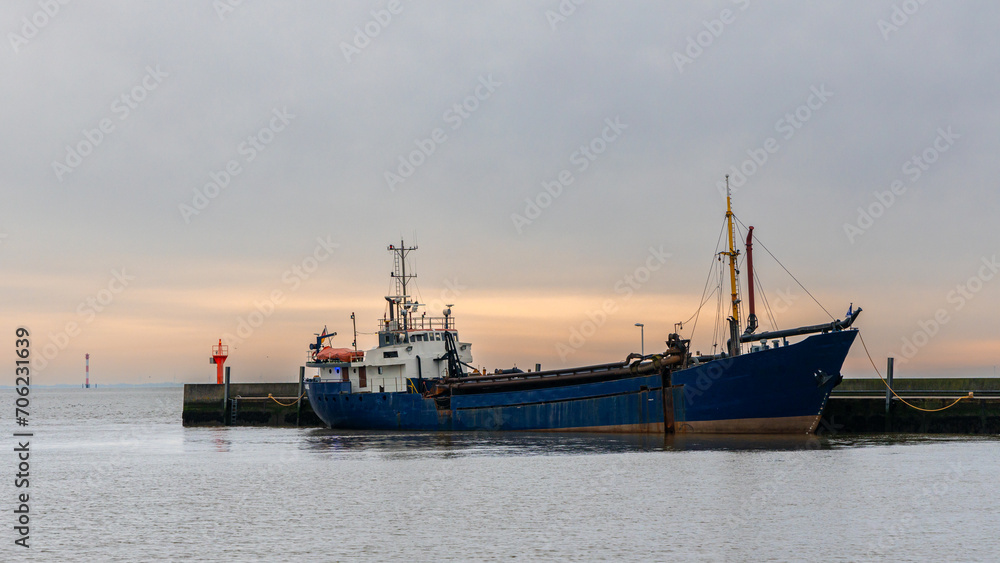 Lichstimmung aufgehende Sonne Wilhelmshaven Nordsee