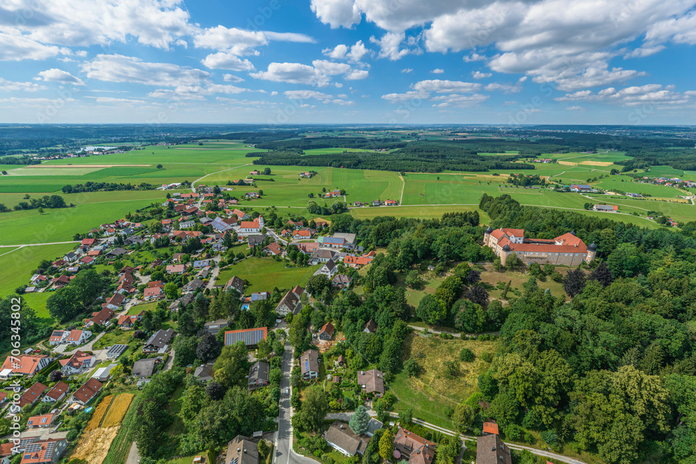 Ausblick auf Kronburg im Unterallgäu