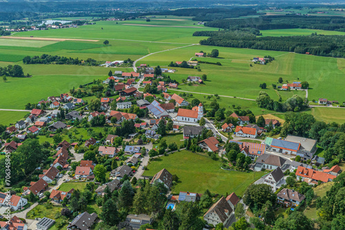 Kronburg im Unterallgäu im Luftbild