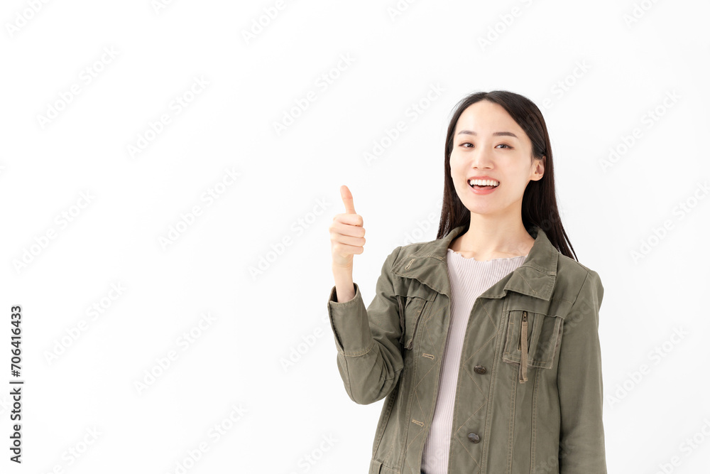 グッドサインをする女性 グッドサインをする女性