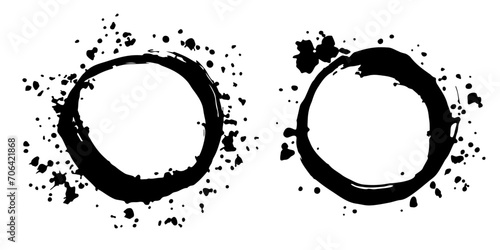 Grunge coffee round stain with streaks,splashes,spots,dots,streaks.Abstract circle imprint of cappuccino spot.Splatters of paint, textured oval, ellipse. Isolated.Vector illustration