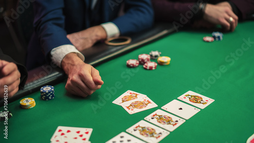 Quadro su tela Close Up on Winner's Cards Reveiling Two Kings at a Poker Game on a Casino Floor Championship