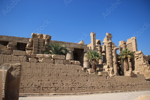 mur d'enceinte du temple de Thutmoses III , détail de la reconstitution (Karnak,Louxor,Egypte) photo