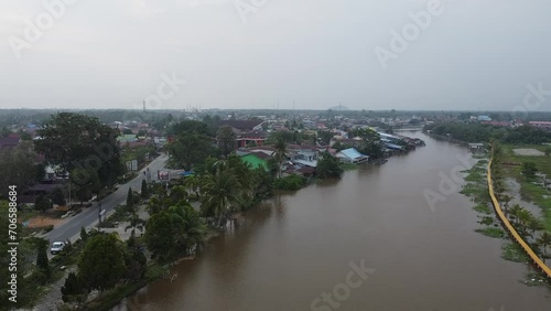 Wallpaper Mural view of the river Torontodigital.ca