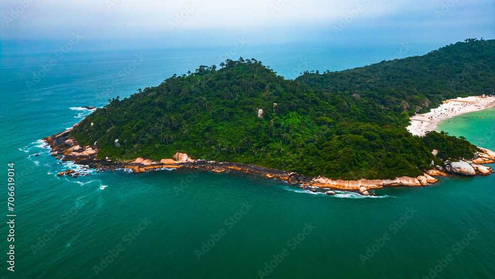 Obraz premium Paraíso Tropical Ilha do Campeche Praia SC Paisagem Caribe Água Sul Turismo Atlântico Florianópolis Floripa Santa Catarina Verão Diversão Natureza Ar Livre Oceano Mar Barcos Mergulho Viagem Drone