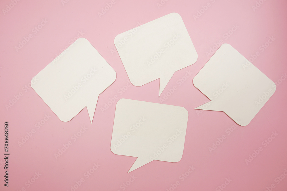 Speech bubble on pink background, Social media marketing concept
