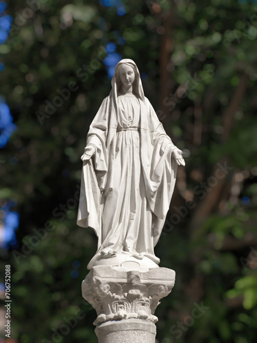 The Basilica of the Annunciation in Nazareth,Israel,stands on the site where the archangel Gabriel announced to Mary the forthcoming birth of Jesus