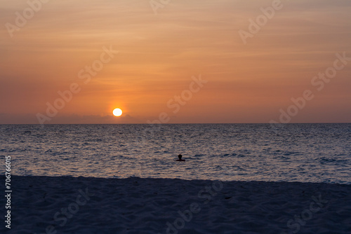 Atardecer en el mar