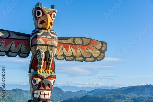 Totem pole greets travellers on Highway 1 on Vancouver Island, BC, Canada   photo